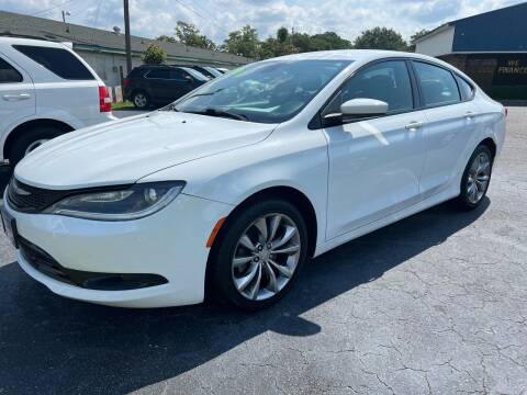 2016 Chrysler 200 for sale at DRIVEhereNOW.com in Greenville NC