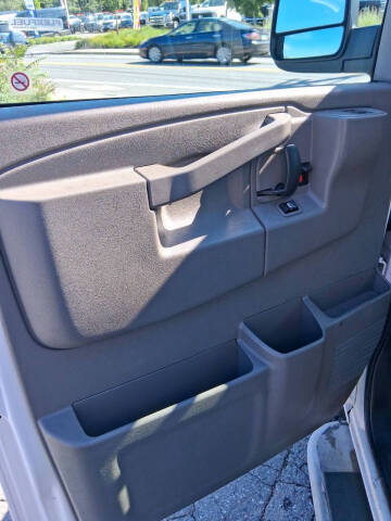 2018 Chevrolet Express 2500