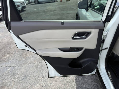 2021 Nissan Rogue SL