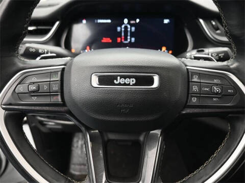2022 Jeep Grand Cherokee L Laredo