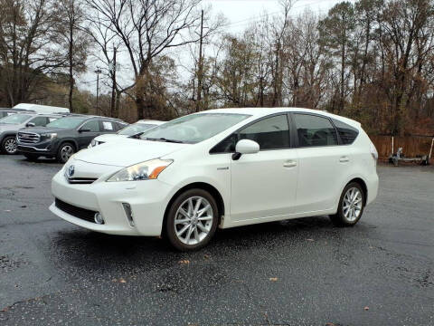 2013 Toyota Prius v Five