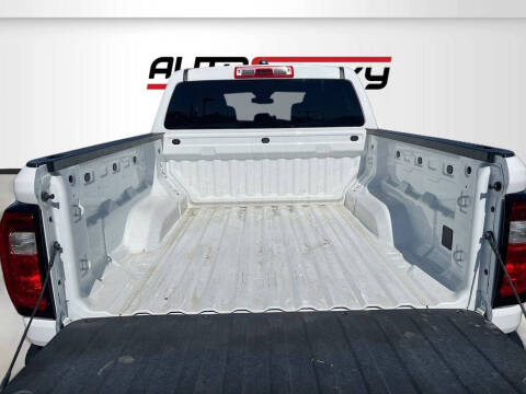 2024 GMC Canyon Elevation