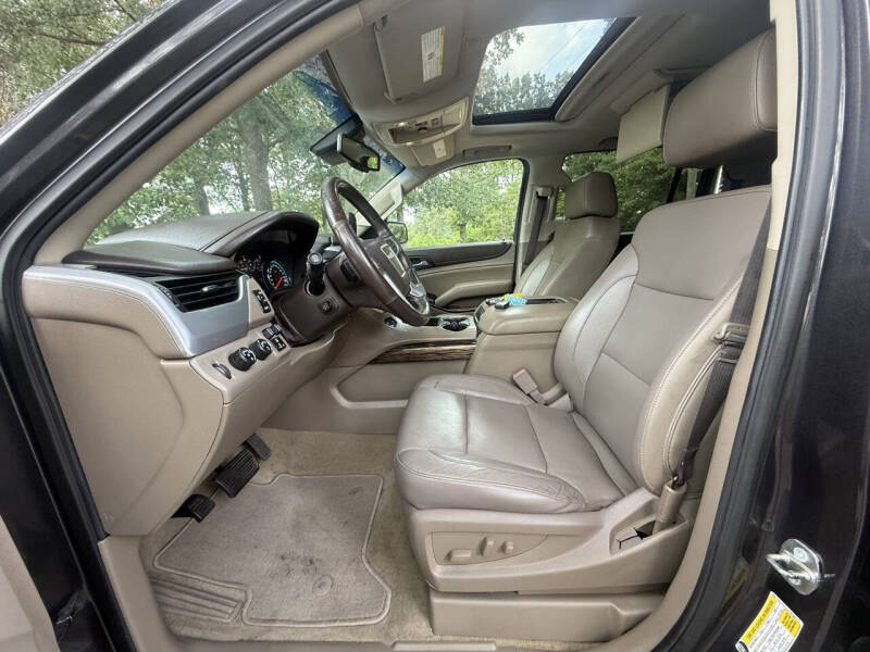 2017 GMC Yukon XL SLT