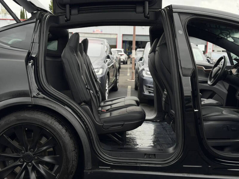 2020 Tesla Model X