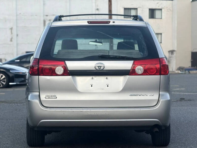 2008 Toyota Sienna