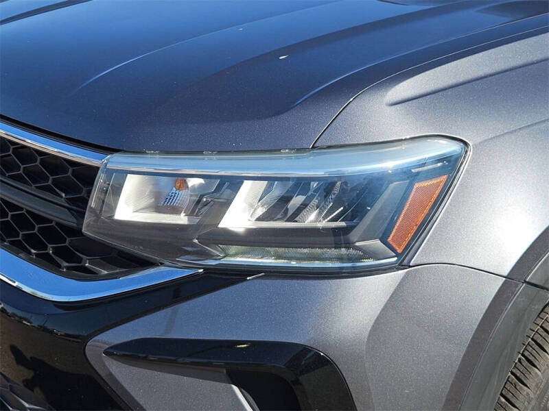 2022 Volkswagen Taos SE