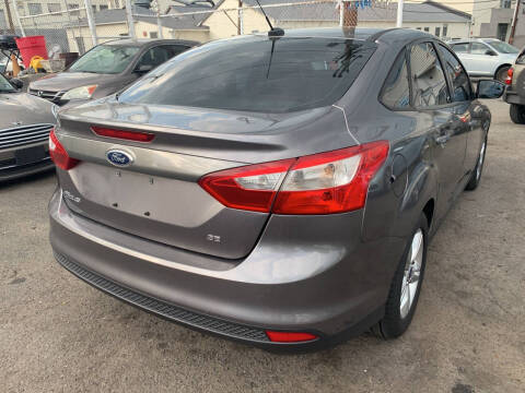 2014 Ford Focus SE