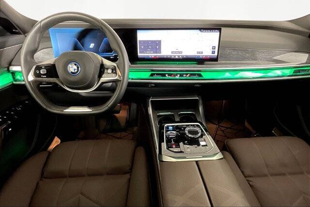 2024 BMW i7 eDrive50