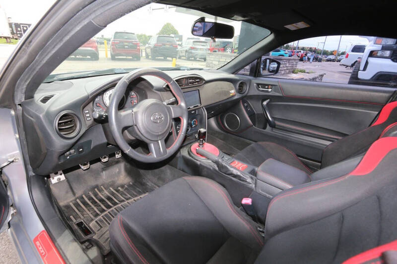 2016 Scion FR-S