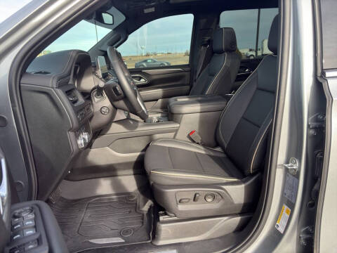 2024 GMC Yukon XL SLT