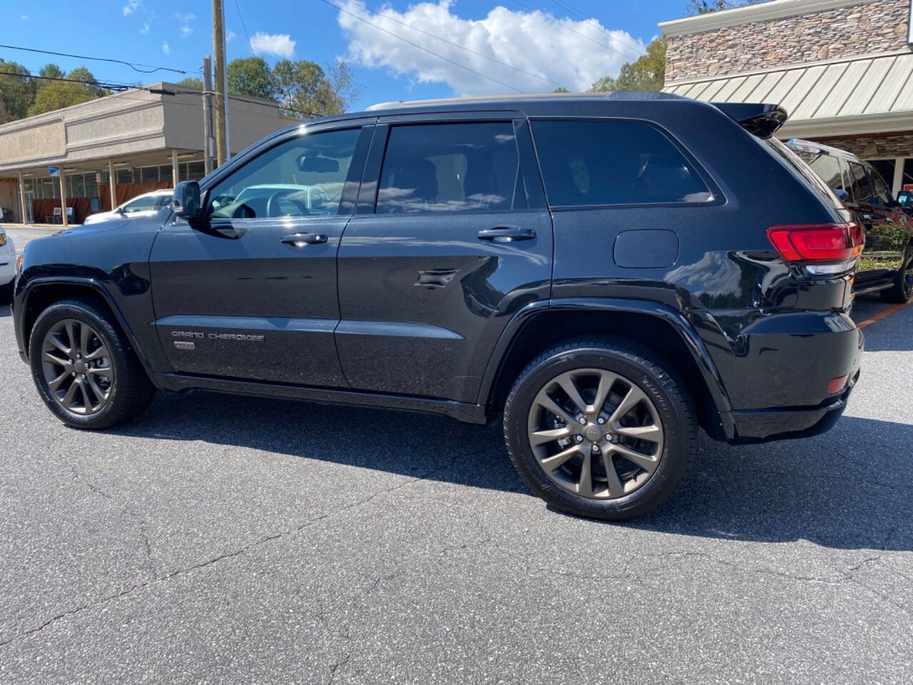 2016 Jeep Grand Cherokee for sale at Driven Pre-Owned in Lenoir, NC