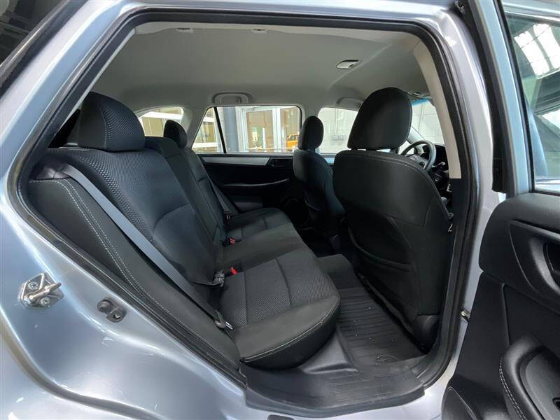 2019 Subaru Outback 2.5i