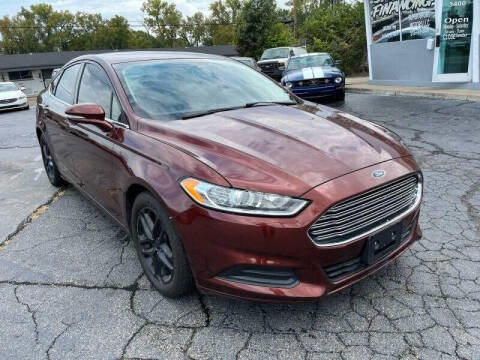 2015 Ford Fusion for sale at ROADSTAR MOTORS in Liberty Township OH