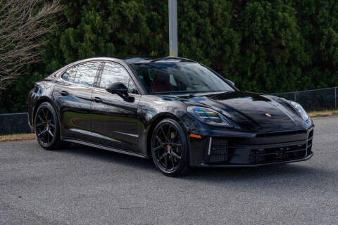 2026 Porsche Panamera 4