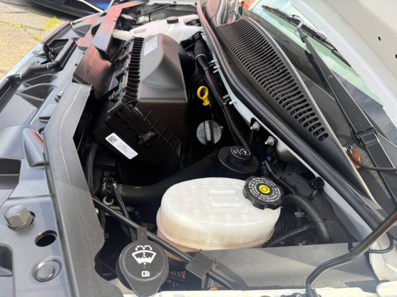 2023 GMC Savana 2500