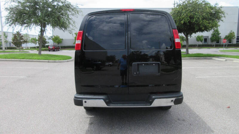 2019 Chevrolet Express 2500