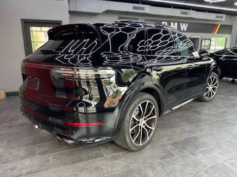 2021 Porsche Cayenne GTS