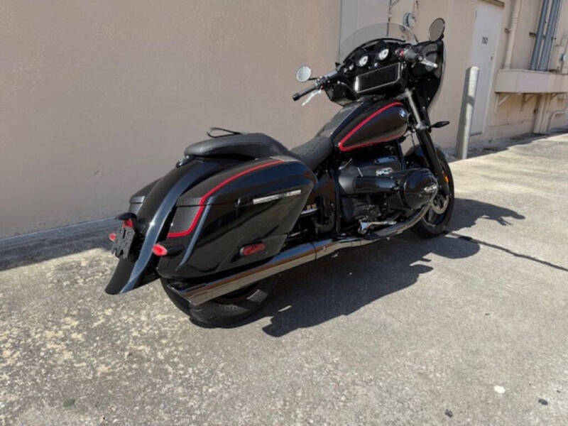 2024 BMW R 18 B 719 Black Pearl