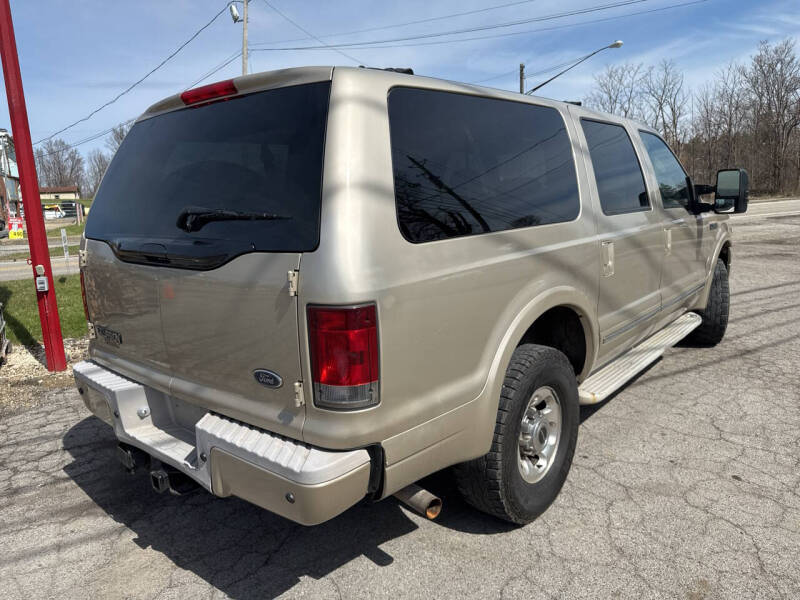 2005 Ford Excursion Limited