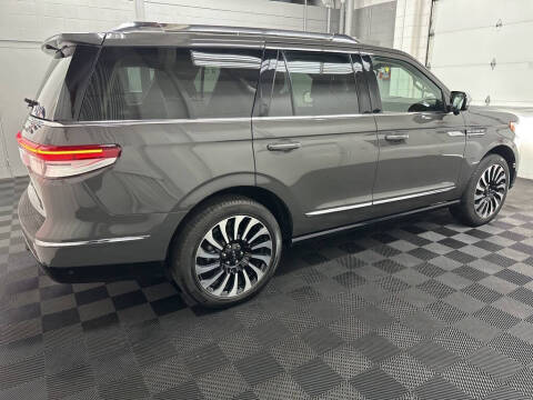 2023 Lincoln Navigator Black Label