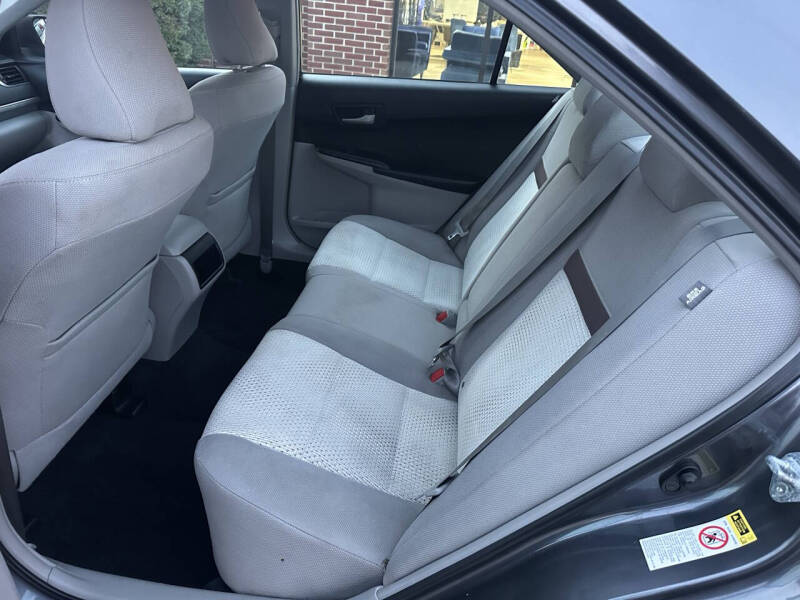 2012 Toyota Camry LE