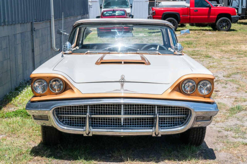 1960 Ford Thunderbird