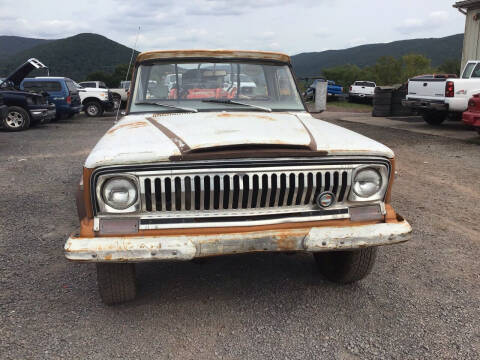 1973 Jeep J-4000