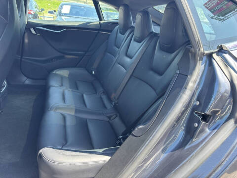 2020 Tesla Model S Long Range
