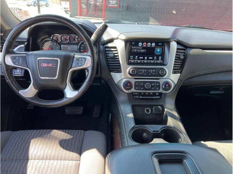 2019 GMC Yukon SLE
