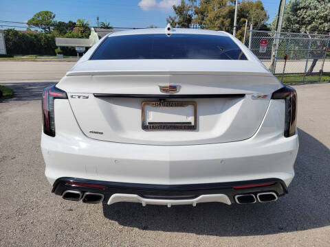 2022 Cadillac CT5-V