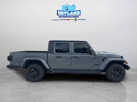 2023 Jeep Gladiator Willys