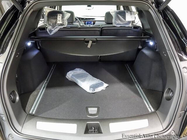 2025 Cadillac XT5 Sport