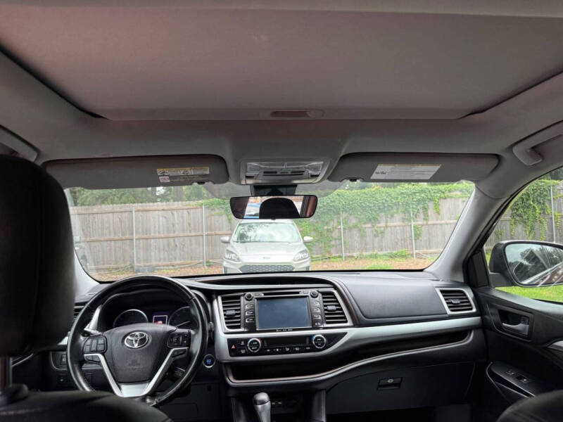 2019 Toyota Highlander XLE