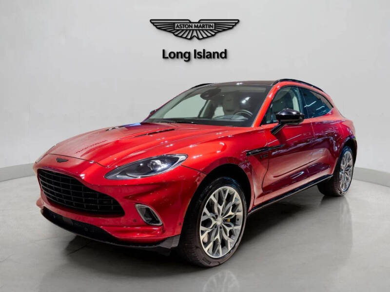 2021 Aston Martin DBX