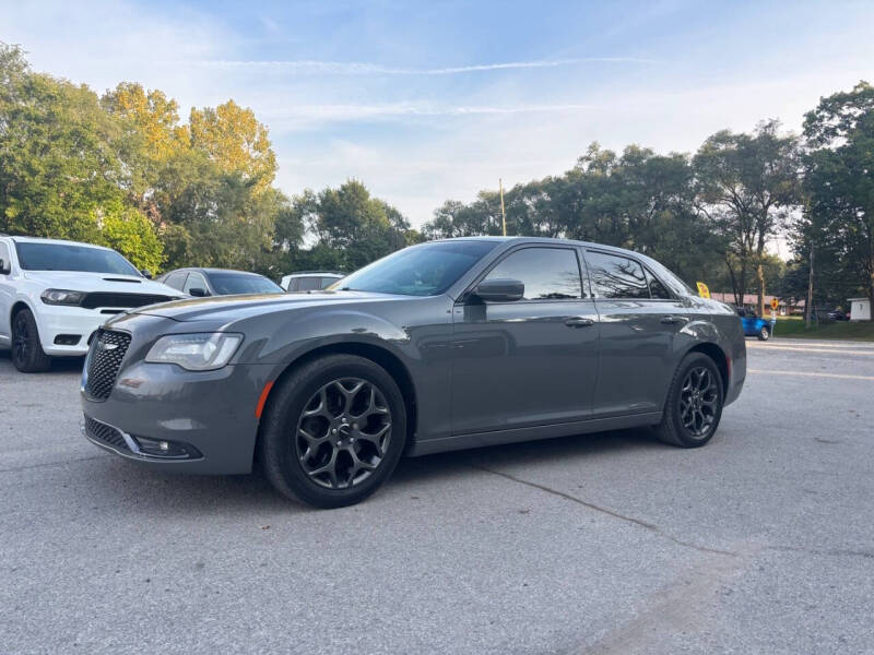 2018 Chrysler 300 S