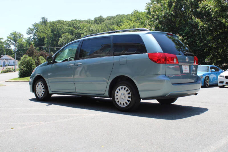 2008 Toyota Sienna