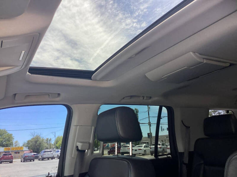 2017 GMC Yukon SLT