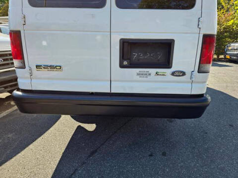 2010 Ford E-Series E-250