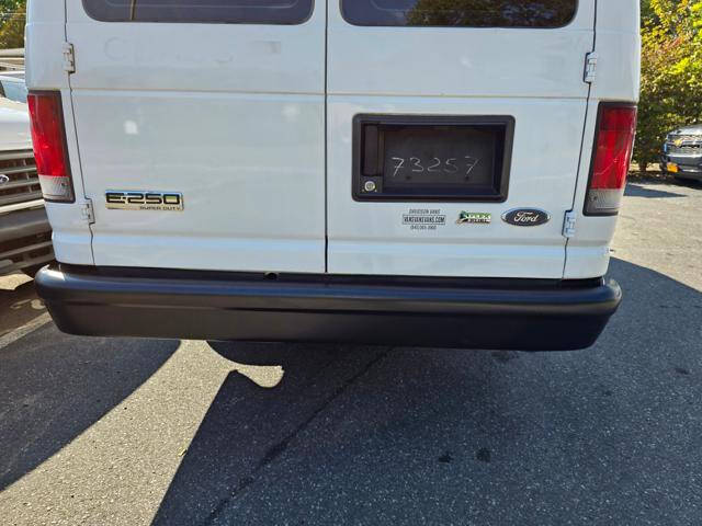 2010 Ford E-Series E-250