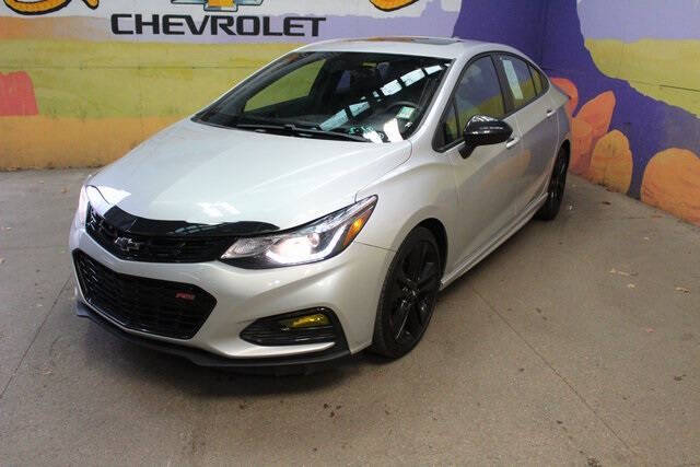 Used 2018 Chevrolet Cruze LT with VIN 1G1BE5SM4J7220640 for sale in Grand Ledge, MI