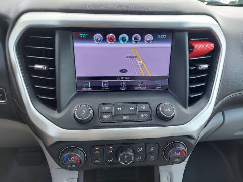 2017 GMC Acadia SLT-1