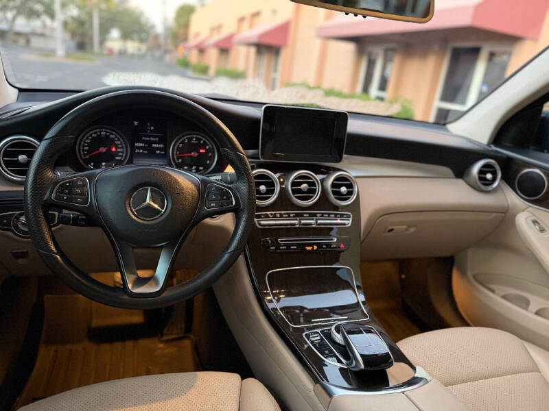 2016 Mercedes-Benz GLC GLC 300