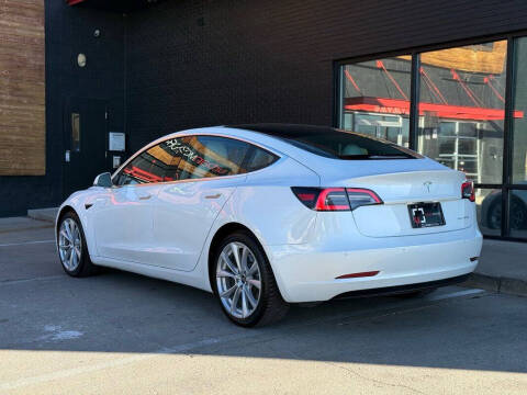 2019 Tesla Model 3 Performance