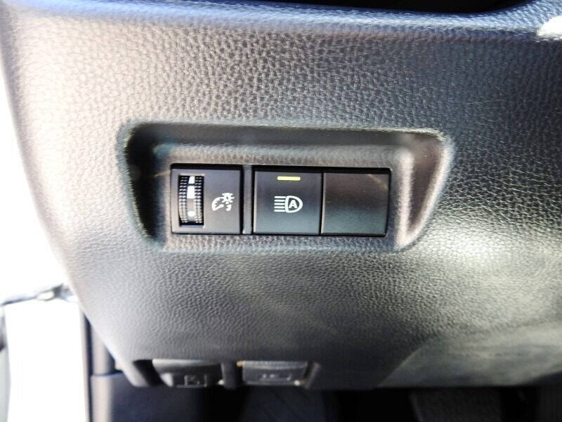 2021 Toyota RAV4  - $23,900