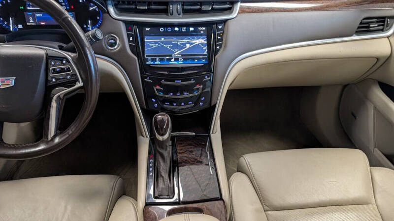 2016 Cadillac XTS Luxury