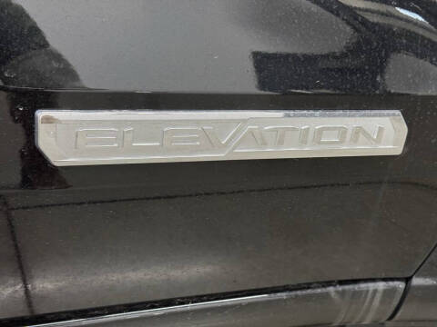 2025 GMC Canyon Elevation