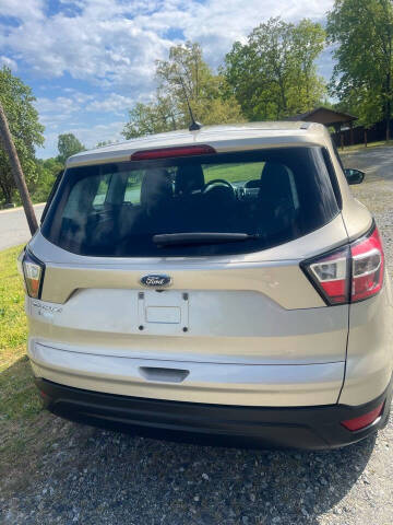 2017 Ford Escape S