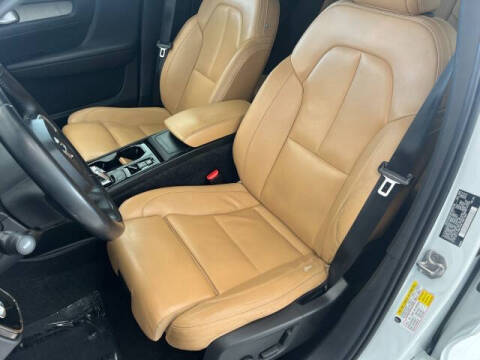 2019 Volvo XC40 T5 Inscription