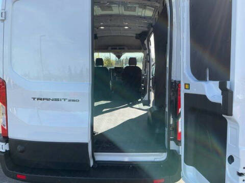 2026 Ford Transit 250