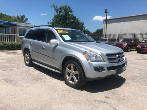 2009 Mercedes-Benz GL-Class for sale at CERTIFIED AUTO GROUP in Houston TX